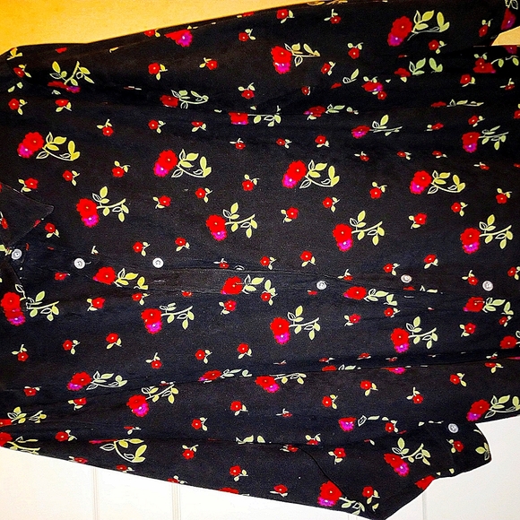 Blouse - Picture 1 of 2